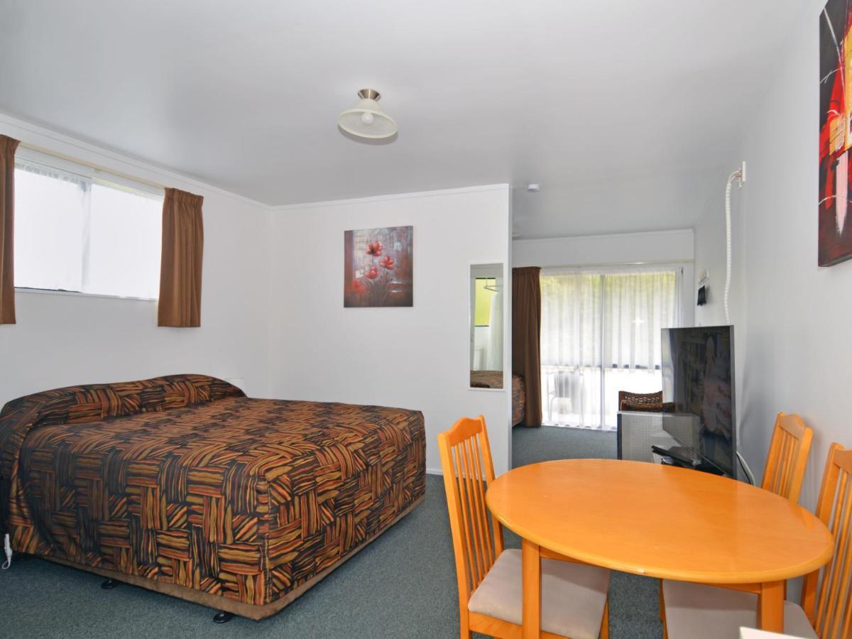 Celtic Motel Foxton Екстер'єр фото